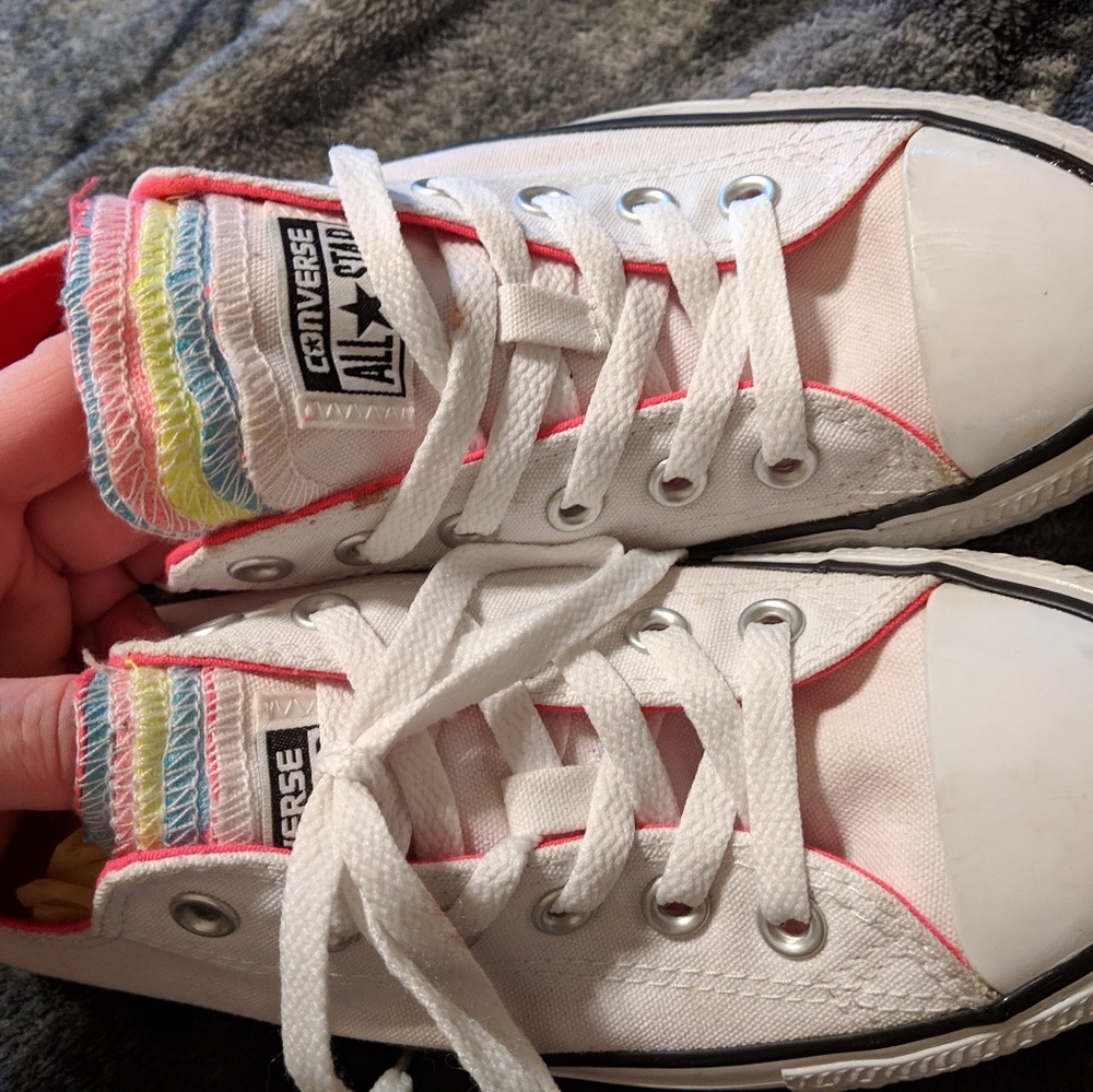 Converse white low top shoes